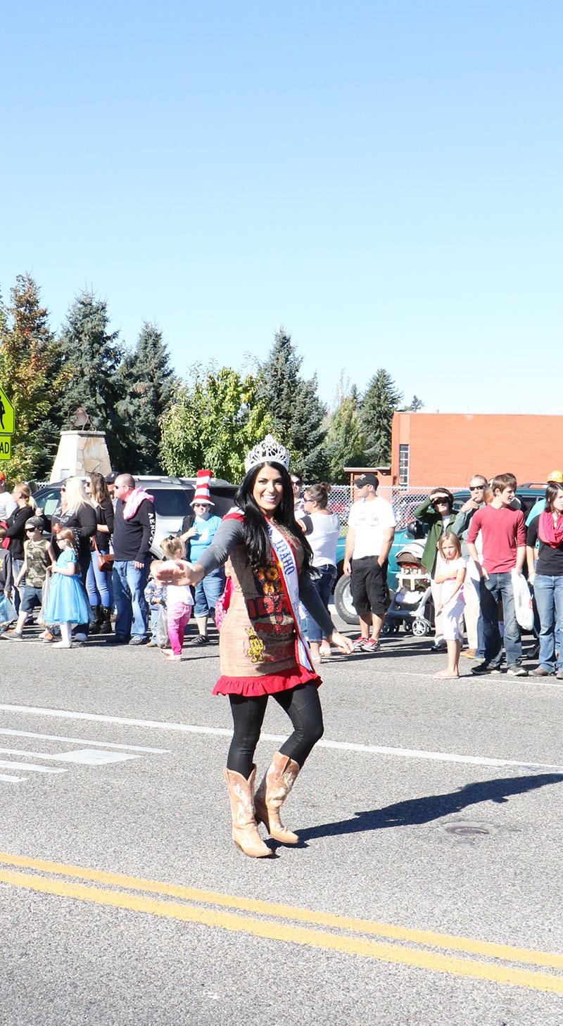Spud Day Parade is "Spudtacular" East Idaho News