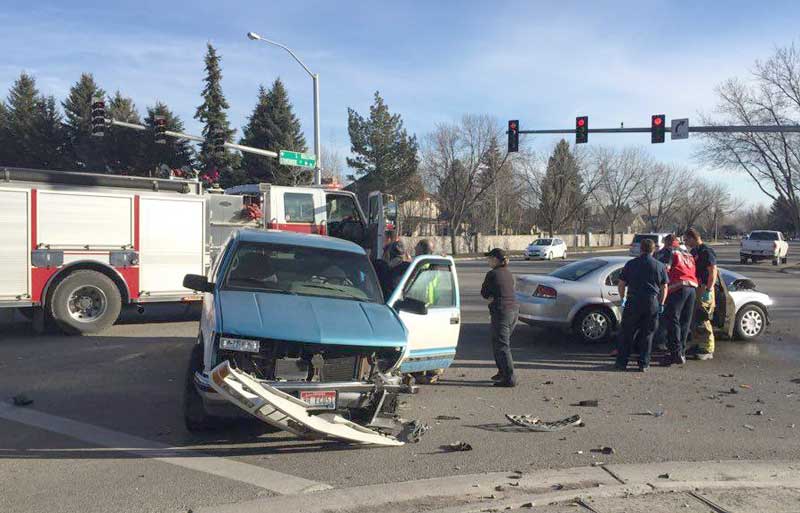 Three hurt in evening accident on Sunnyside East Idaho News