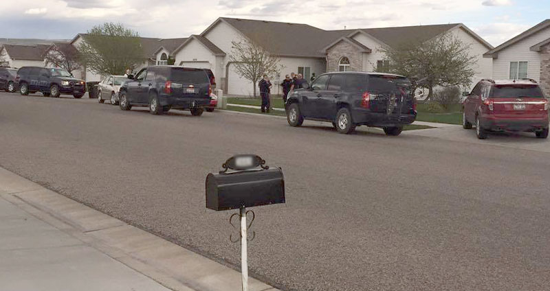 Funeral_Home_Standoff01