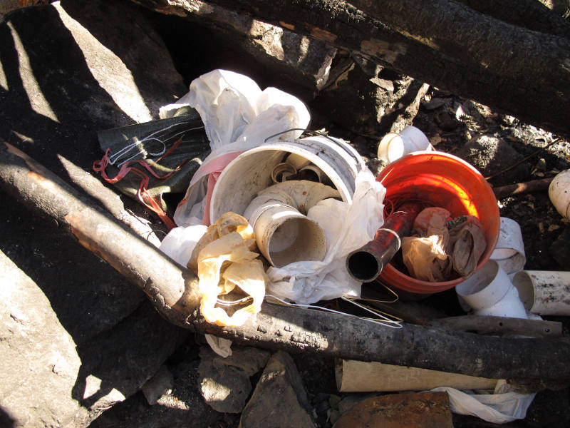skinny-dipper-hot-springs-1