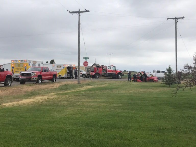 Two rushed to hospital following Shelley crash East Idaho News