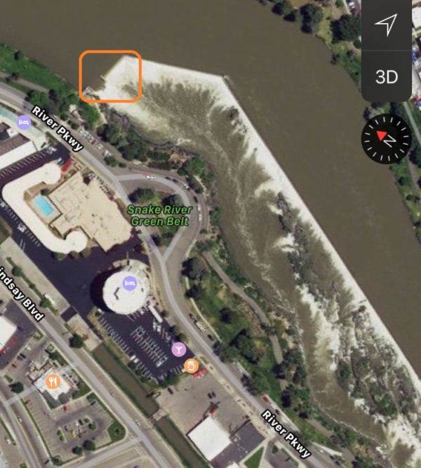 Idaho Falls Police investigate walker found in Snake River East Idaho