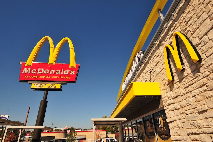 McDonald's teen employee hopped through drive-thru window to save customer choking on a chicken nugget - Vimarsana News