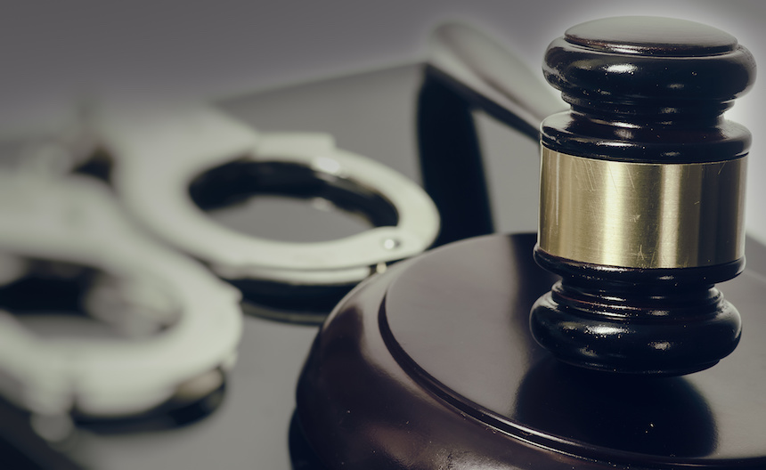Fort Hall woman created a disturbance, tried to punch an officer at a motel, police say - Vimarsana News