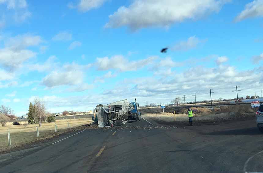 Potato truck overturns south of Shelley East Idaho News