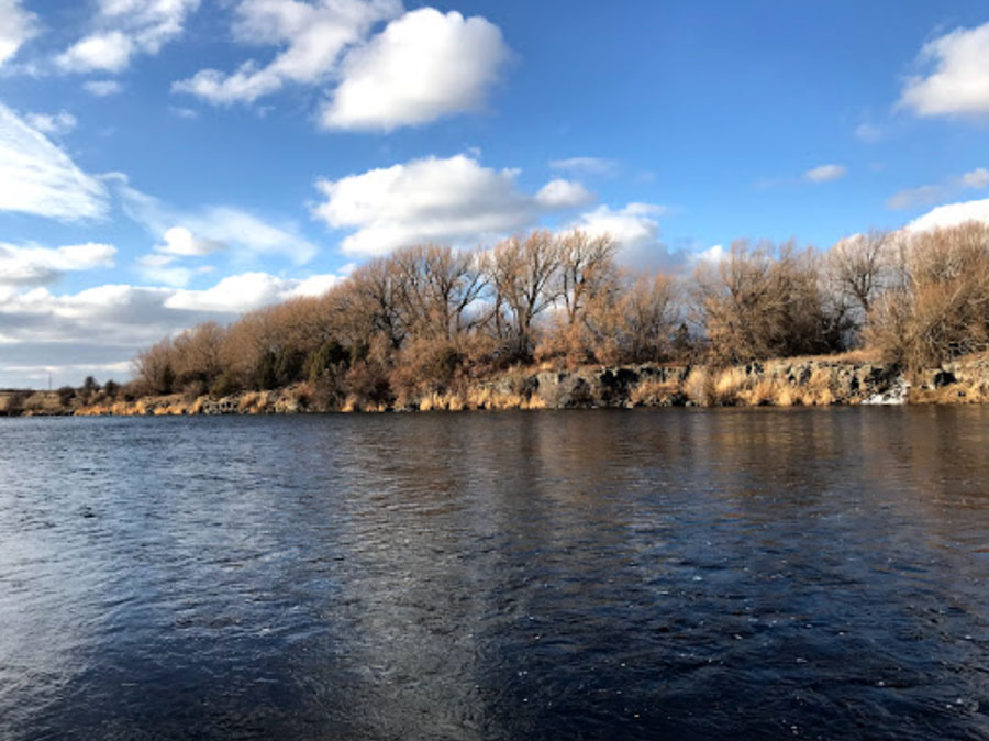 9 people rescued from Ashton Reservoir after getting stranded during