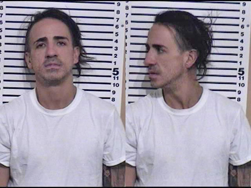 Man arrested after allegedly threatening to shoot someone - Vimarsana News