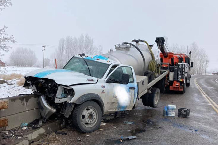 Crash closes portion of County Line Road near Osgood - Vimarsana News