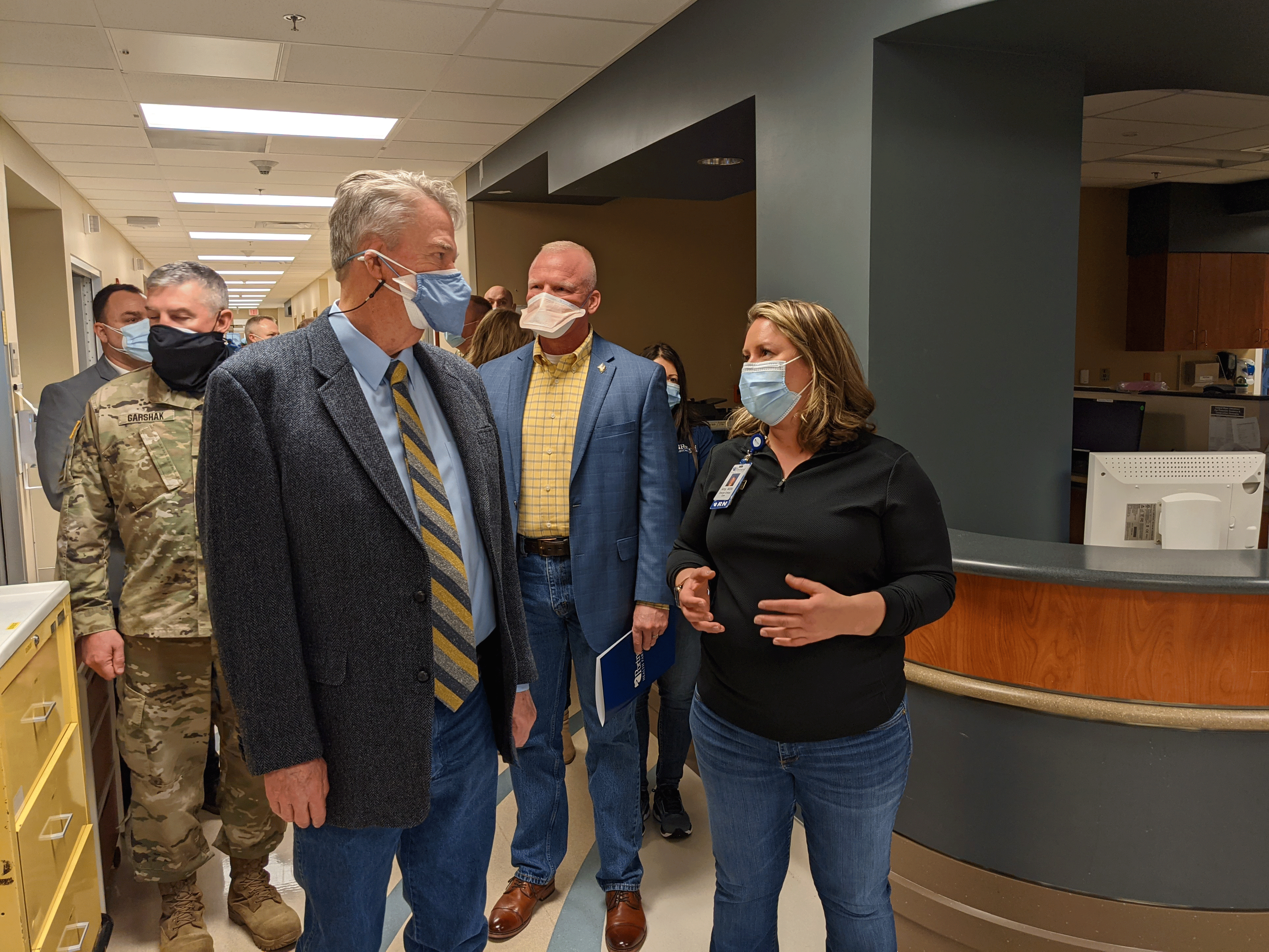 Gov. Brad Little visits Portneuf Medical Center, offers encouragement and discusses COVID-19 vaccine rollout - Vimarsana News