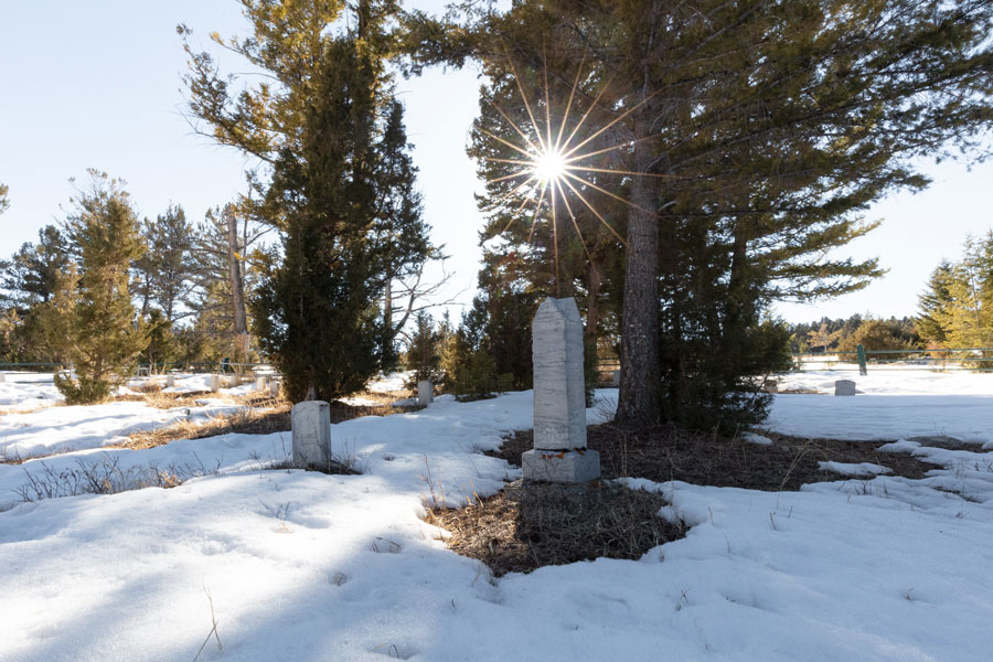Yellowstone Cemetary01