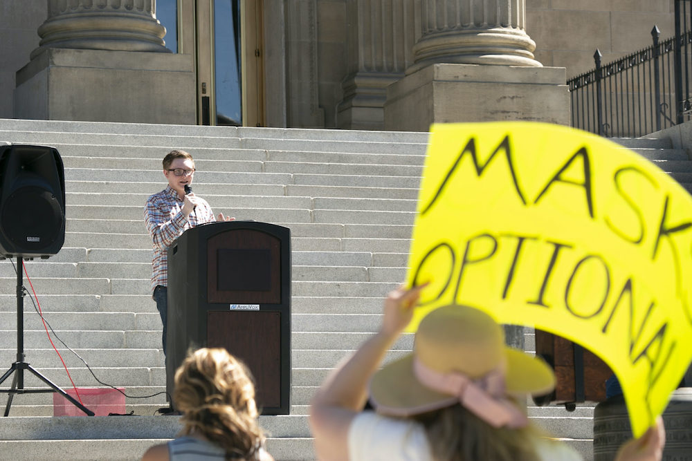 Parents take to the Capitol to protest mask mandates - Vimarsana News