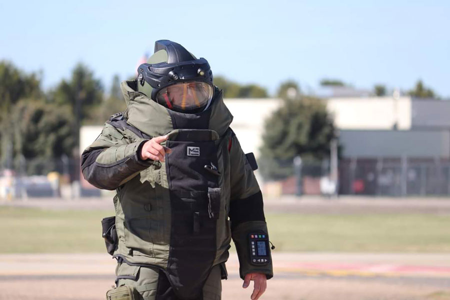 Bomb squad at Jefferson County home after explosives were found East