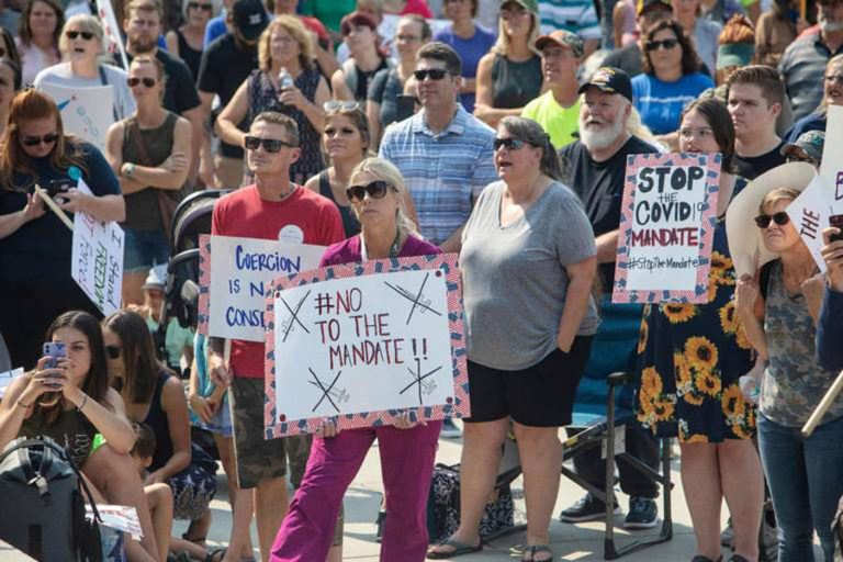 Tom Brady, Gisele Bundchen Welcome Daughter in Home Birth - East Idaho News