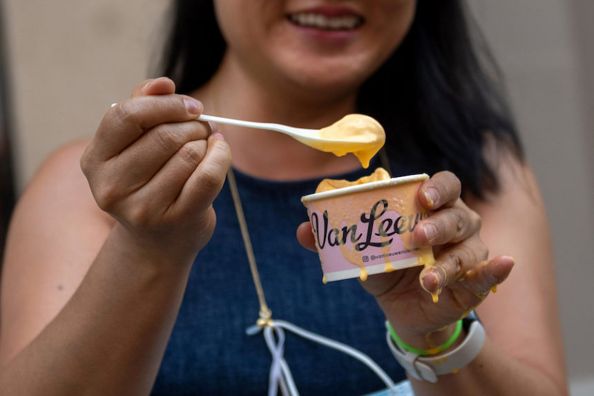 mac n cheese ice cream