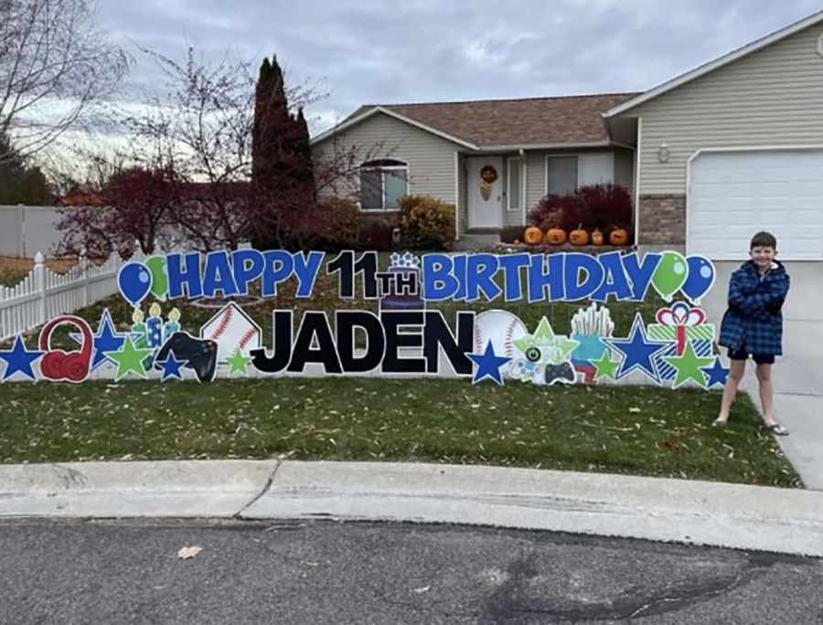Boy diagnosed with COVID before Halloween birthday gets a surprise from neighbors and strangers - Vimarsana News
