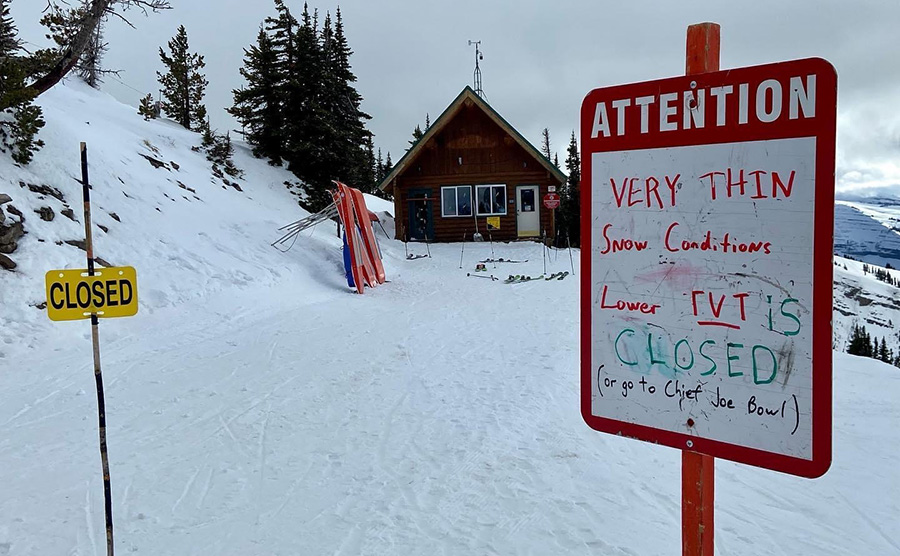 A warmer, dryer December causing difficulties for ski resorts and seasonal businesses - Vimarsana News