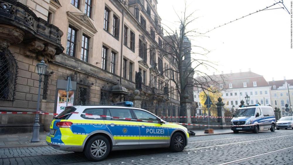 Inside the $128 million heist that shocked the world - and the police chase that followed - Vimarsana News