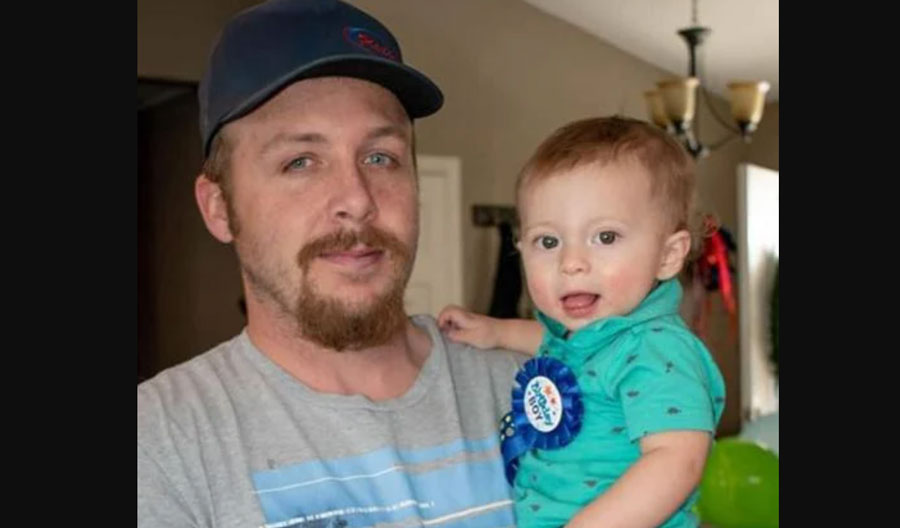 Man rescues boy, mom, from burning home in Wyoming - Vimarsana News