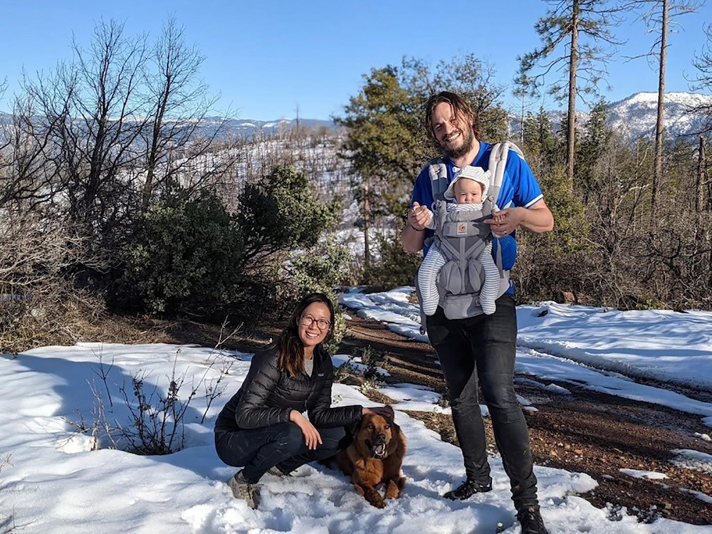 An unsent text message and desperate phone calls detail California family's last moments before they died while hiking - Vimarsana News