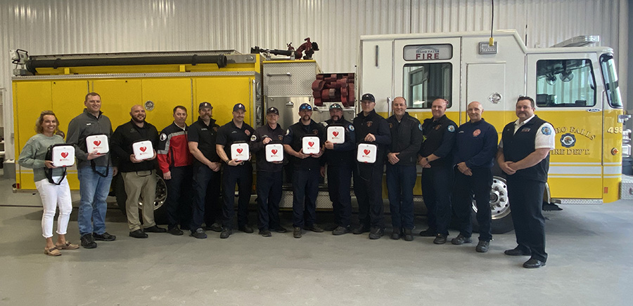 Nonprofit organization donates lifesaving equipment to local fire department - Vimarsana News