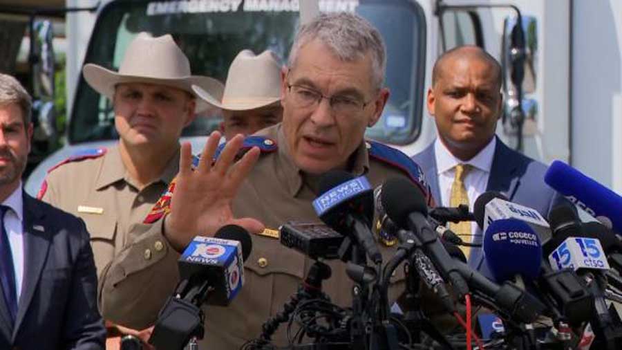Police commander made 'wrong decision' not to breach classroom doors during elementary school shooting, official says - Vimarsana News